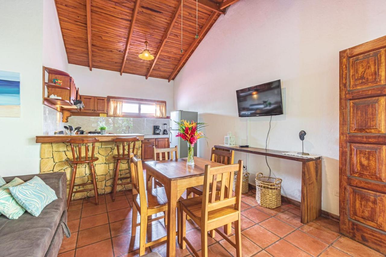 Ola Bonita Beachfront Apart Hotel Playa Hermosa  Luaran gambar