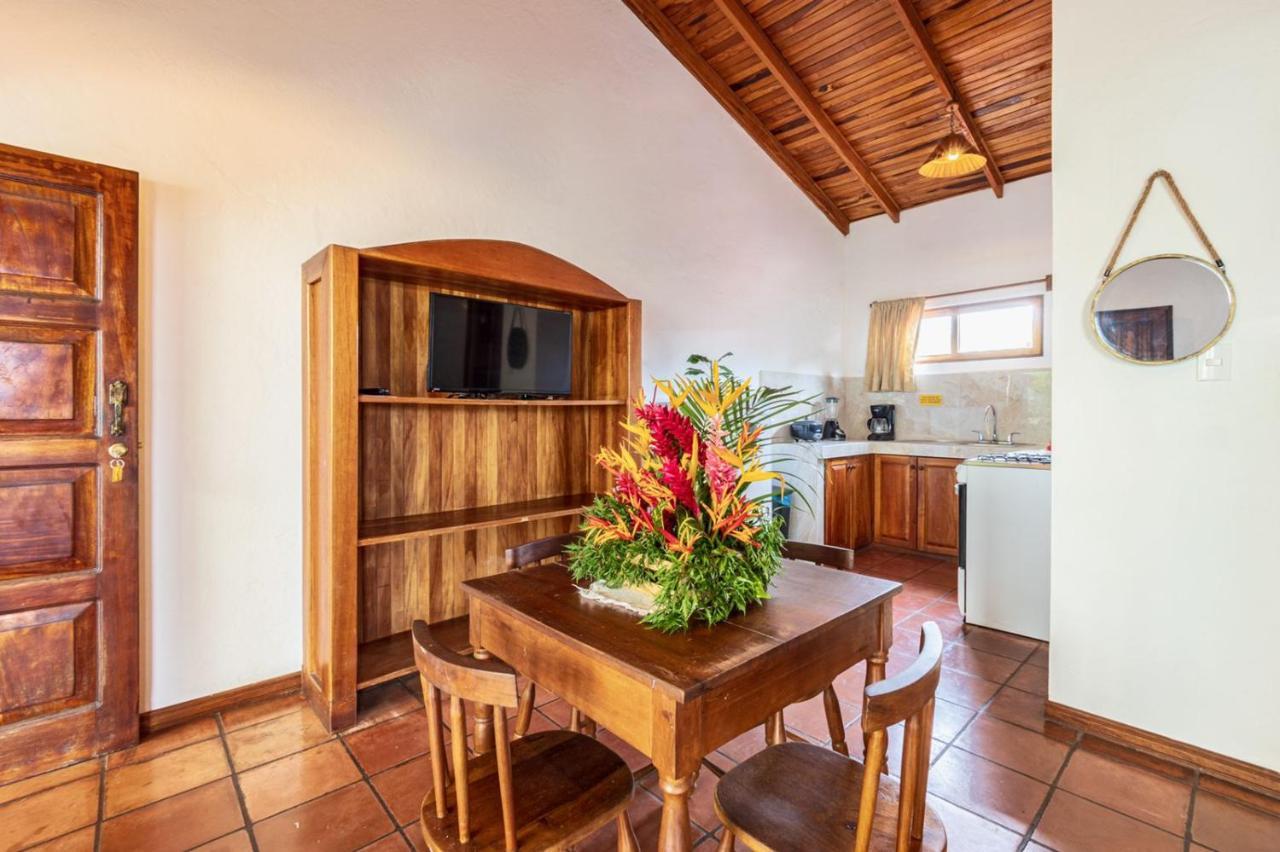 Ola Bonita Beachfront Apart Hotel Playa Hermosa  Luaran gambar